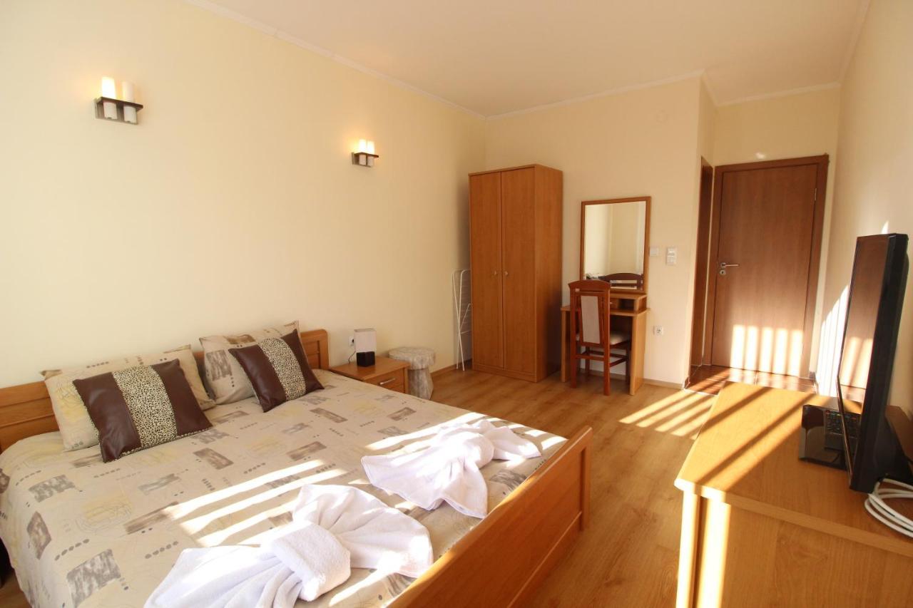 2 Bedroom Apartment Near Gondola Банско Екстериор снимка